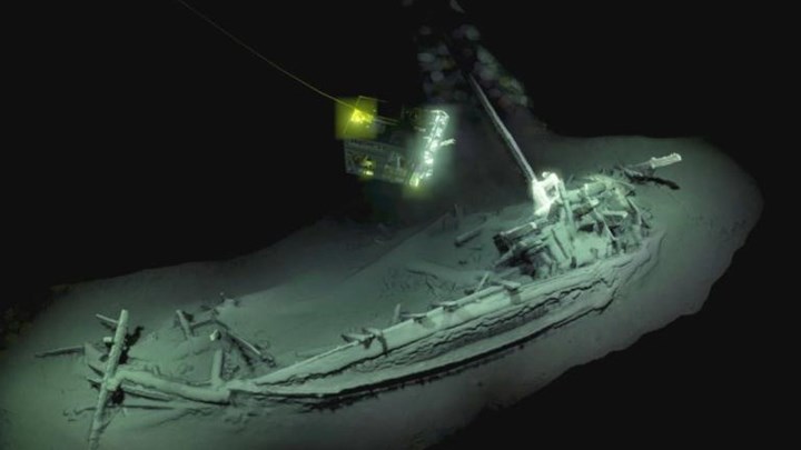 Σπουδαίο εύρημα στη Μαύρη Θάλασσα: Ανακαλύφθηκε άθικτο αρχαιοελληνικό πλοίο 2.400 ετών – ΦΩΤΟ – ΒΙΝΤΕΟ