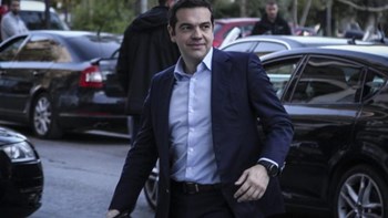 Στη σύσκεψη της Πολιτικής Γραμματείας του ΣΥΡΙΖΑ για τη συνταγματική αναθεώρηση ο Τσίπρας