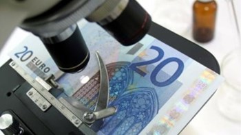 Σταμάτησαν 15 εκατ. πλαστά ευρώ λίγο πριν από… τα σύνορα – Το θέρετρο της Βουλγαρίας που έγινε… νομισματοκοπείο