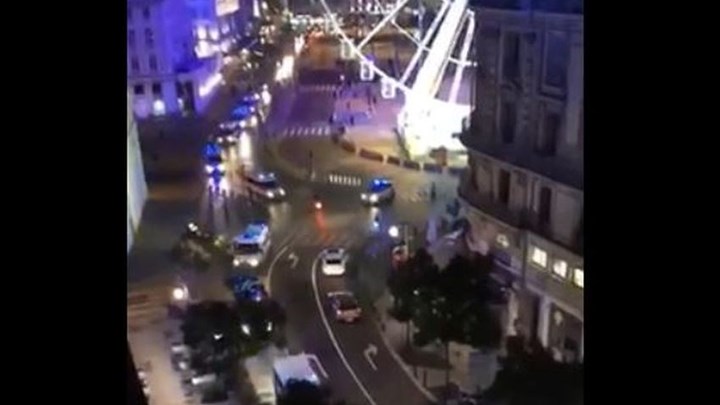 Πεδίο μάχης το κέντρο της Μασσαλίας: Σοβαρά επεισόδια με τραυματίες ανάμεσα σε οπαδούς της Μαρσέιγ και της Λάτσιο – ΒΙΝΤΕΟ