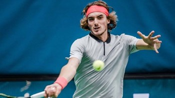 Σαρωτικός ο Τσιτσιπάς: Προκρίθηκε στα προημιτελικά του τουρνουά της Βασιλείας