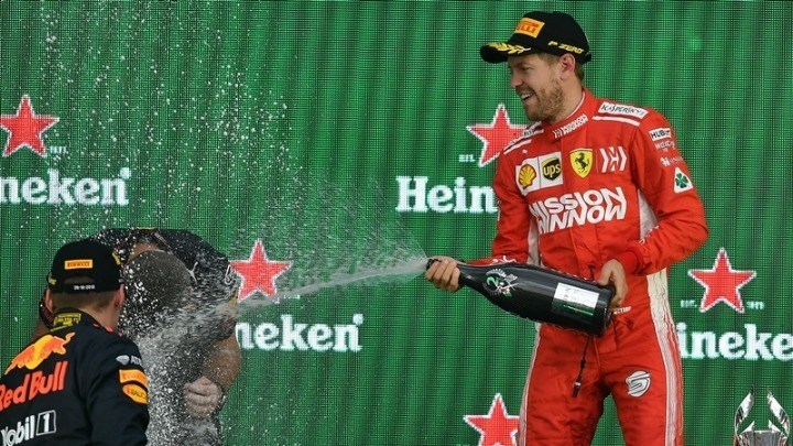 Φέτελ: Συγχαρητήρια στον Χάμιλτον, άξιζε τον τίτλο