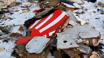 Βρέθηκε τμήμα της ατράκτου από το μοιραίο Boeing που συνετρίβη στην Ινδονησία