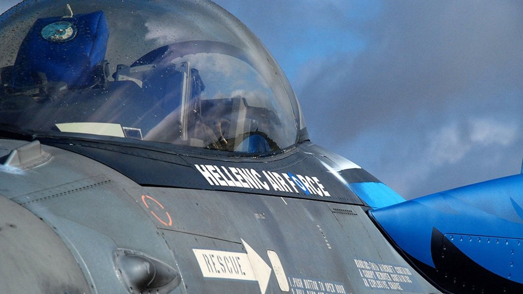 Προχωρά η διαδικασία για την αναβάθμιση των F-16