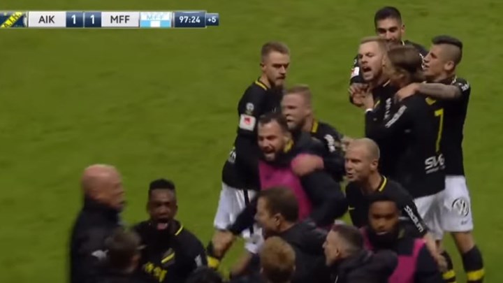 Ο πανηγυρισμός που… τίναξε στον αέρα ποδοσφαιρικό αγώνα – ΒΙΝΤΕΟ