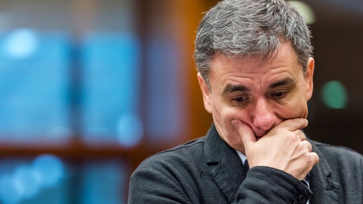 FAZ: Η Ιταλία δυσκολεύει την Ελλάδα να βγει στις αγορές