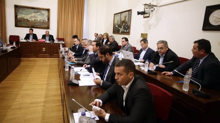 Εξεταστική για την Υγεία: Προς Προανακριτική για πέντε πρώην υπουργούς