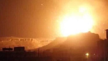 Δεκάδες επιδρομές εναντίον αεροπορικής βάσης στην πρωτεύουσα της Υεμένης