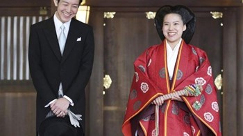 Πριγκίπισσα της Ιαπωνίας απαρνήθηκε τον τίτλο της και παντρεύτηκε τον “κοινό θνητό” αγαπημένο της – ΒΙΝΤΕΟ