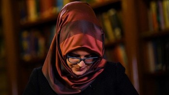 Η αρραβωνιαστικιά του Κασόγκι: Η κυβέρνηση Τραμπ πήρε μια θέση που στερείται ηθικής βάσης