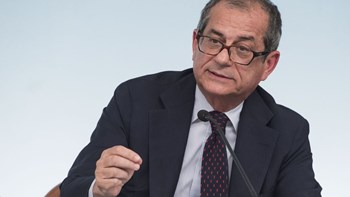 Ικανοποιημένος ο Ιταλός ΥΠΟΙΚ από τα αποτελέσματα των stress test στις ιταλικές τράπεζες