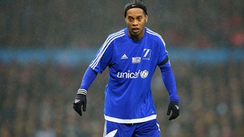 Κατασχέθηκε το διαβατήριο του Ροναλντίνιο