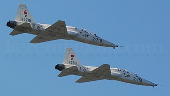 Μπαράζ τουρκικών παραβιάσεων πάνω από το Αιγαίο