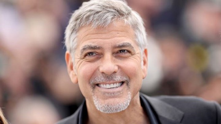 Ο Τζορτζ Κλούνεϊ πουλά τη μηχανή του για καλό σκοπό