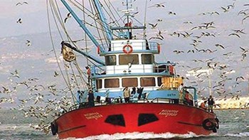 Κομισιόν: Να συμμορφωθεί η Τουρκία με τους διεθνείς κανόνες στην αλιεία