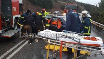 Τραγωδία στη Φθιώτιδα: Μετωπική σύγκρουση οχημάτων με έναν νεκρό