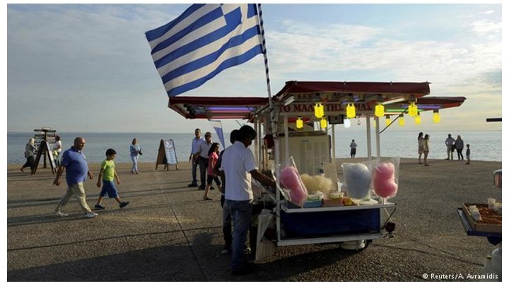 TAZ: Στην Ελλάδα τα χρέη προπαππούδων πέφτουν στις πλάτες των δισέγγονων