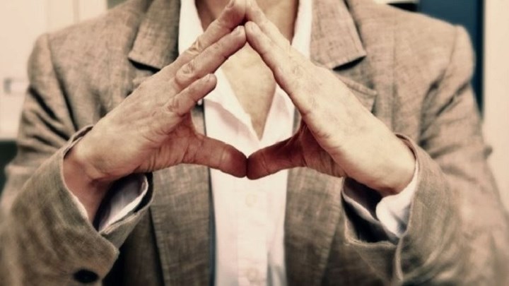 Γλώσσα του σώματος: Τα σημάδια που αποκαλύπτουν τα πάντα