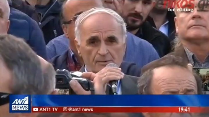 “Το αηδόνι της Ηπείρου” στον ΑΝΤ1 για το μοιρολόι του επάνω από τη σορό του Κωνσταντίνου Κατσίφα – ΒΙΝΤΕΟ