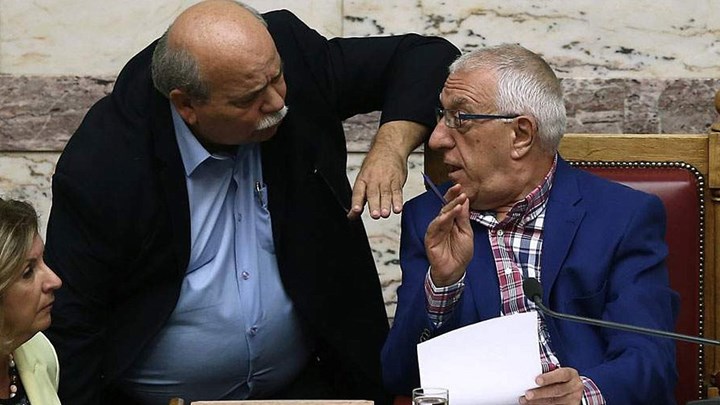 Κακλαμάνης για Κατσίφα: «Κάντε μου πρόταση μομφής. Εσείς μιλάτε για σκοτωμένο, εγώ για δολοφονημένο»