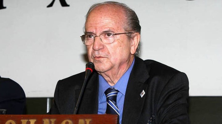 Σε κλίμα οδύνης το τελευταίο αντίο στον Ανδρέα Μπόμη – ΦΩΤΟ