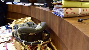 Μητέρα μεγάλωνε το μωρό της στο πορτμπαγκάζ του αυτοκινήτου της – Το ανακάλυψαν κατά τύχη στο συνεργείο – ΦΩΤΟ – ΒΙΝΤΕΟ