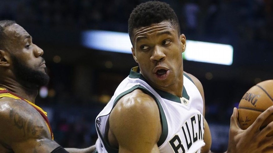 Αντετοκούνμπο για ΛεΜπρόν και Ντουράντ: Θέλω να κυνηγάω πάντα κάποιον