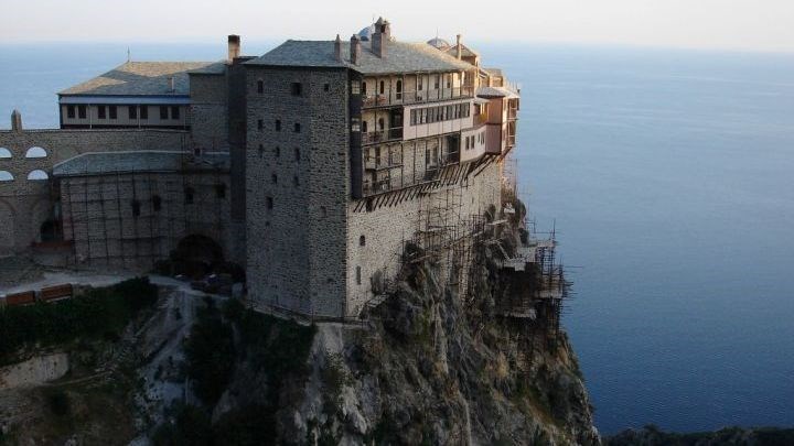 Μυστήριο με την εξαφάνιση του 60χρονου στο Άγιο Όρος – Τι εξετάζουν οι Αρχές