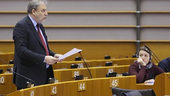 Κόντρα Μαριά με Κομισιόν και ένταση στην Ευρωβουλή για την υπόθεση Γεωργίου της ΕΛΣΤΑΤ – ΒΙΝΤΕΟ