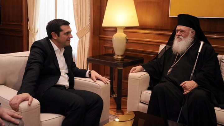 Μαξίμου: Δική μας ευθύνη η μισθοδοσία των Κληρικών – Ικανοποιημένος δηλώνει ο Ιερώνυμος