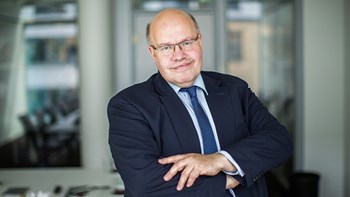 Περικοπές φόρων επιθυμεί ο Γερμανός υπουργός Οικονομίας