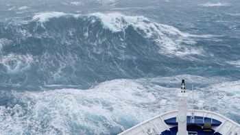 Χωρίς πλοία για δεύτερη ημέρα Ζάκυνθος και Κεφαλλονιά