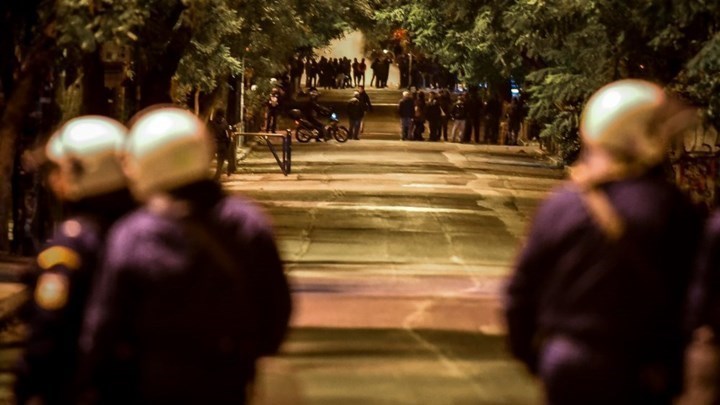 Αναβλήθηκε η δίκη στο αυτόφωρο επτά συλληφθέντων για τα επεισόδια