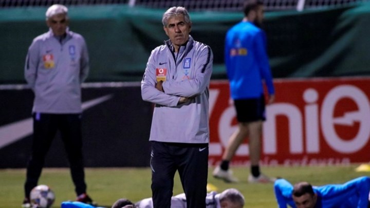 Στην εκκλησία μαζί με εννέα διεθνείς ο Αναστασιάδης πριν από το ματς με την Εσθονία