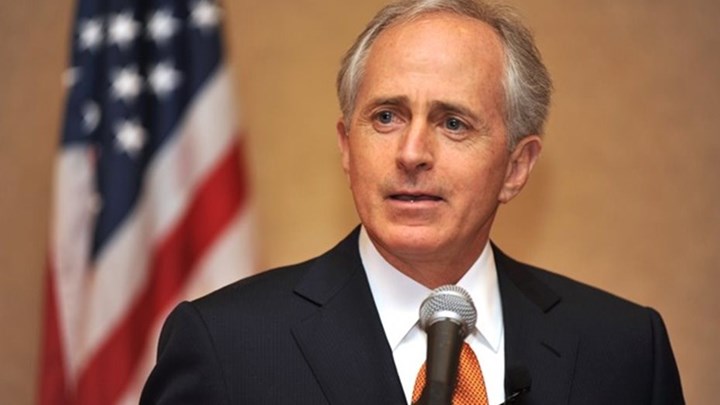 Γερουσιαστής Κόρκερ: Ο Λευκός Οίκος μετατράπηκε σε «εταιρεία δημοσίων σχέσεων» υπέρ του Μοχάμεντ μπιν Σαλμάν