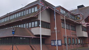 Έλληνας άστεγος στο Λονδίνο πέθανε από το κρύο επειδή αστυνομικός έβλεπε DVD