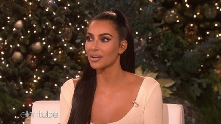 Η προκλητική Κιμ Καρντάσιαν, οι αποκαλυπτικές πόζες και ο ζηλιάρης σύζυγος – ΦΩΤΟ – ΒΙΝΤΕΟ