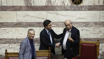 Όλα όσα προβλέπει ο Προϋπολογισμός 2019: Το πακέτο των θετικών μέτρων και το κοινωνικό μέρισμα