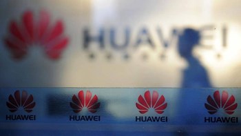 Εμπάργκο στην Huawei επιχειρεί η Ουάσινγκτον