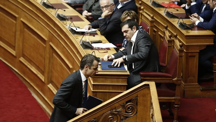 Η πρόσκληση του Τσίπρα στον Μητσοτάκη για…καφέ στο σπίτι του και η απάντηση του προέδρου της ΝΔ για τις κλούβες των ΜΑΤ – ΒΙΝΤΕΟ