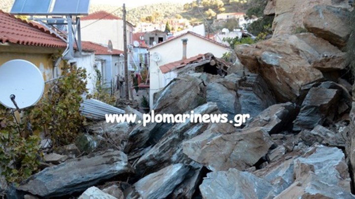 Εκκενώθηκαν σπίτια στο Πλωμάρι μετά την κατολίσθηση – ΦΩΤΟ