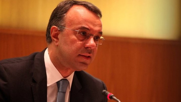 Σταϊκούρας στον RealFm 97,8: Η κυβέρνηση προσπαθεί να δελεάσει τμήματα του εκλογικού σώματος – Τι είπε για τις προσλήψεις στο Δημόσιο