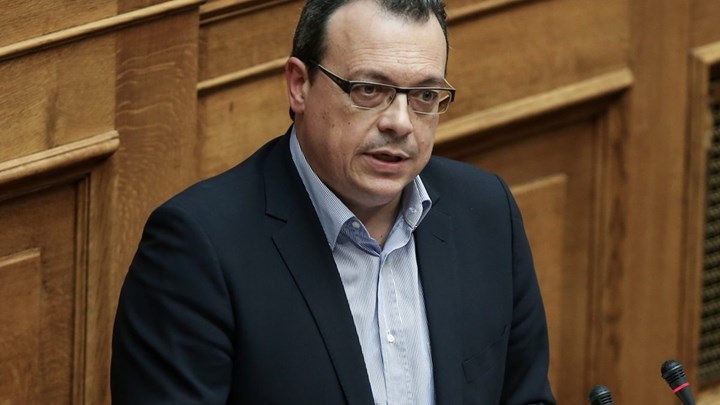 Φάμελλος: Μειώθηκε στο ένα τρίτο η χρήση πλαστικής σακούλας – Ετοιμάζουμε δωρεάν παροχή πάνινης στους καταναλωτές