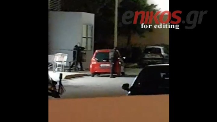 Ληστεία με πυροβολισμούς σε σούπερ μάρκετ στα Βριλήσσια – Βίντεο ντοκουμέντο από τη σύλληψη του δράστη