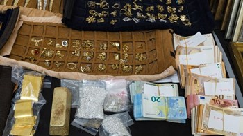 Νέες αποκαλύψεις για το κύκλωμα λαθρεμπορίας χρυσού- Τι κατέγραψε ο ”κοριός” της ΕΛ.ΑΣ