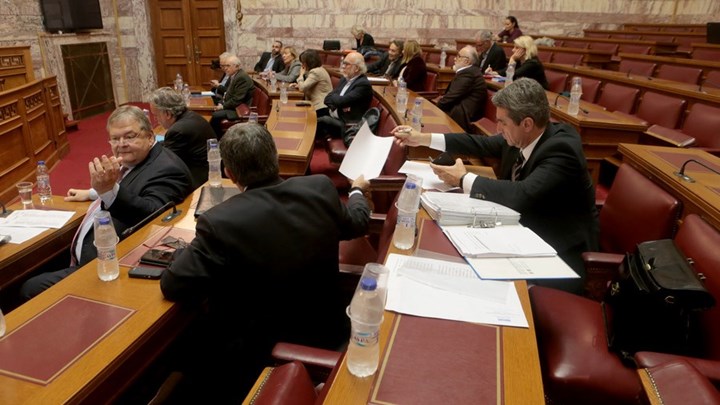 Βενιζέλος: Πολιτική συναλλαγή η συμφωνία Τσίπρα – Ιερώνυμου