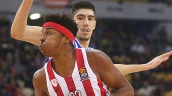 Ζαλγκίρις – Ολυμπιακός 19-29 (10′)