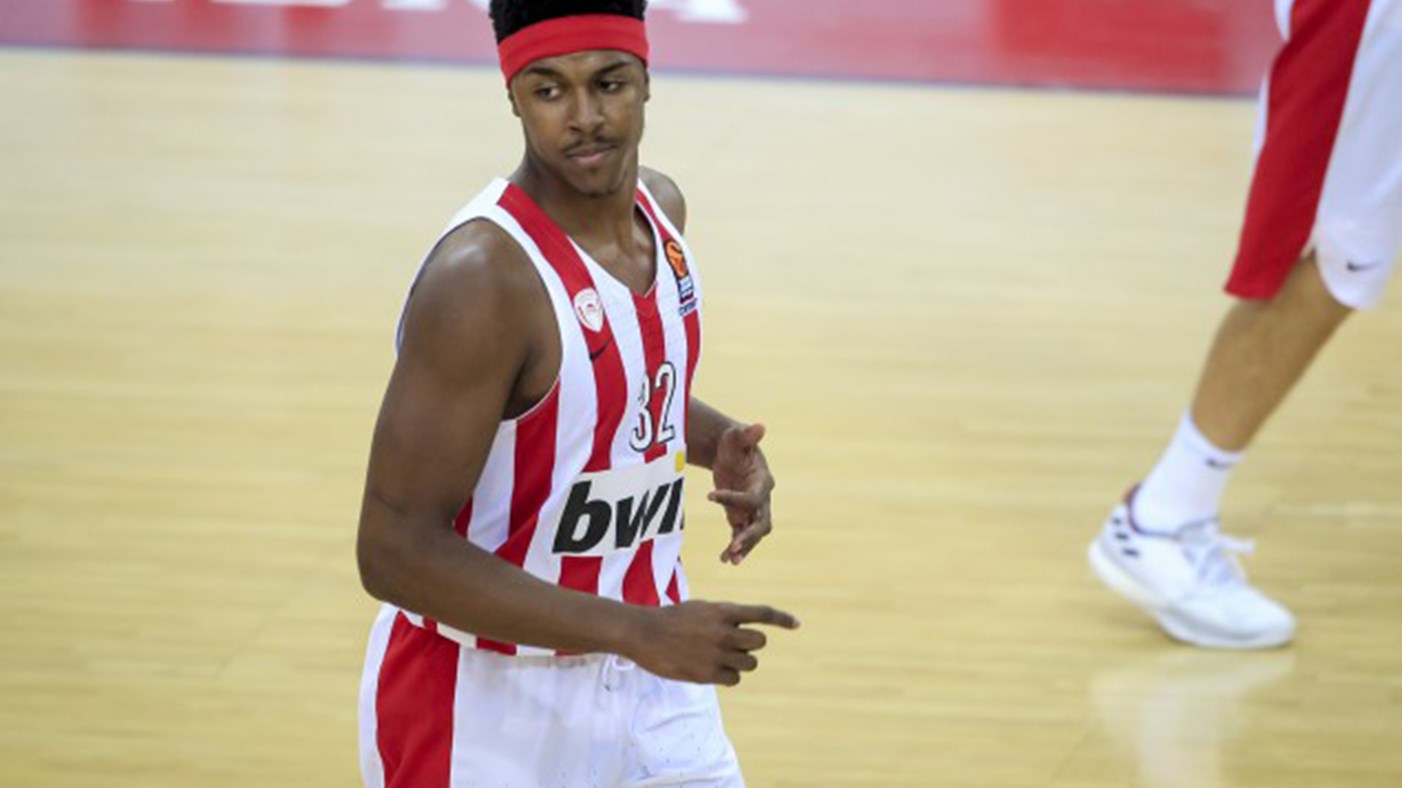 ΛεΝτέι για την εμφάνισή του: Δεν ξέρω πώς το έκανα…