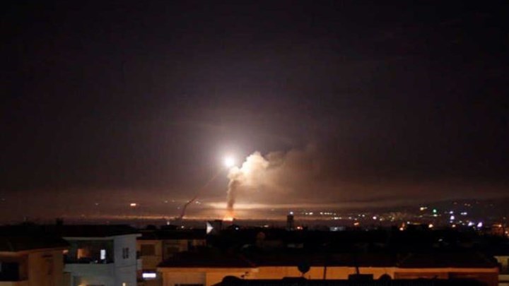 Η Συρία κατηγορεί τις ΗΠΑ ότι εκτόξευσαν πυραύλους εναντίον θέσεων του στρατού της