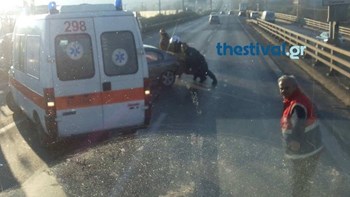 Κυκλοφοριακό κομφούζιο στη Θεσσαλονίκη από καραμπόλα – ΦΩΤΟ